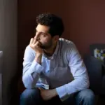 How to Stop Overthinking? Easy Tips From Experts