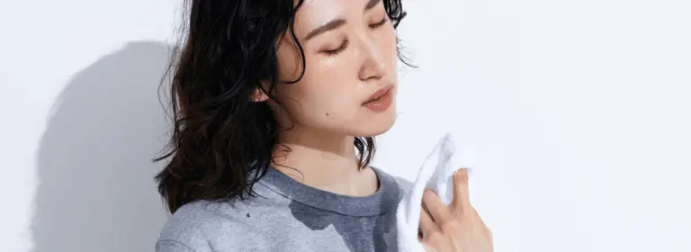 Excessive sweating (hyperhidrosis) causes & treatment – A GP guide 