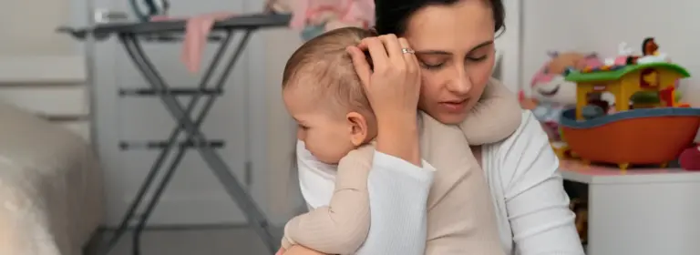 Perinatal depression: Symptoms, risks and treatment 