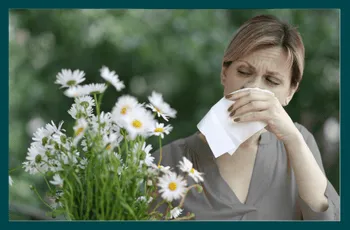 Hay fever and blocked ears: Causes, symptoms & treatment