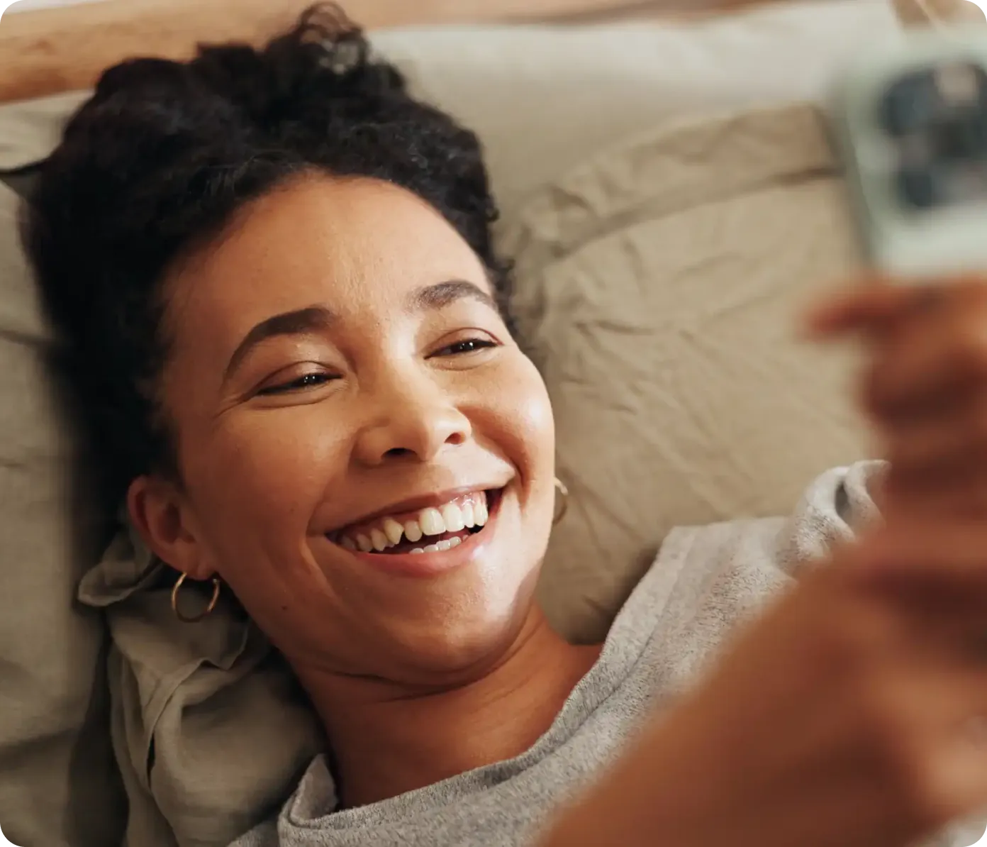 woman-at-home-doctor-certificate-online-hola